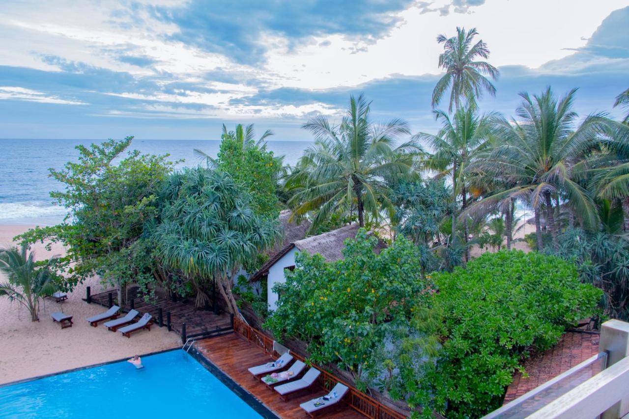 Marakolliya Beach Resort Tangalle Exterior foto