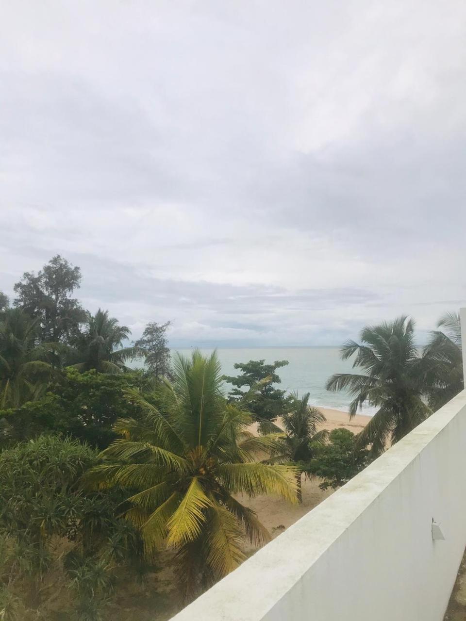 Marakolliya Beach Resort Tangalle Exterior foto